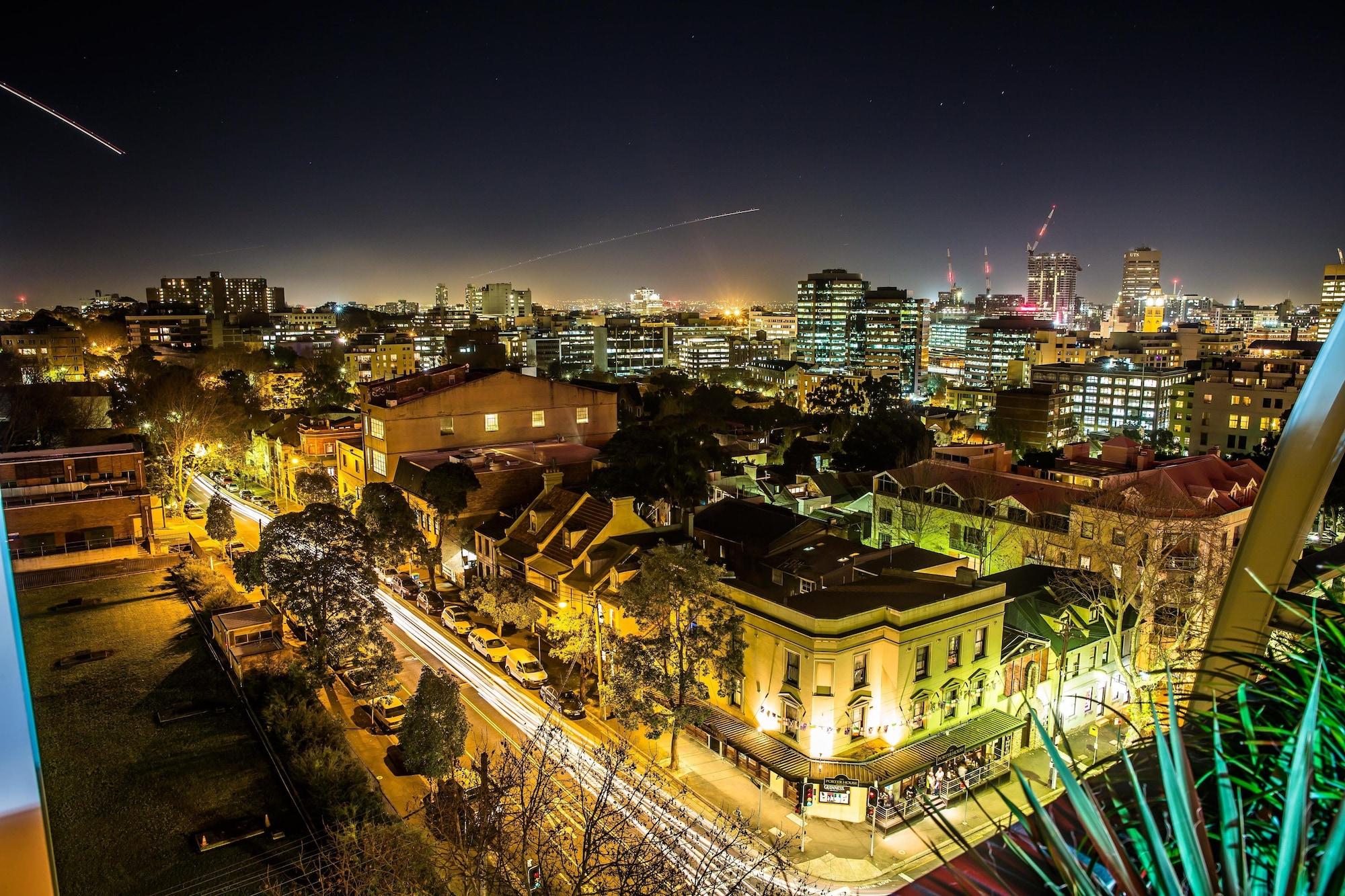 Adge Hotel And Residences Sydney Exteriör bild